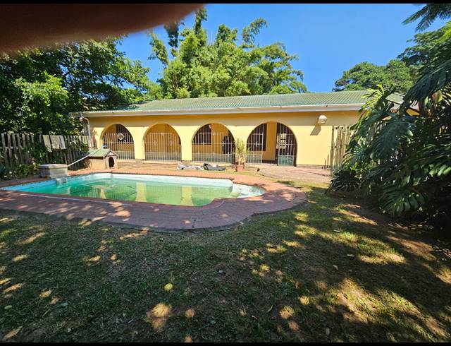 3 BEDROOM HOUSE RENTED IN SHULTON PARK